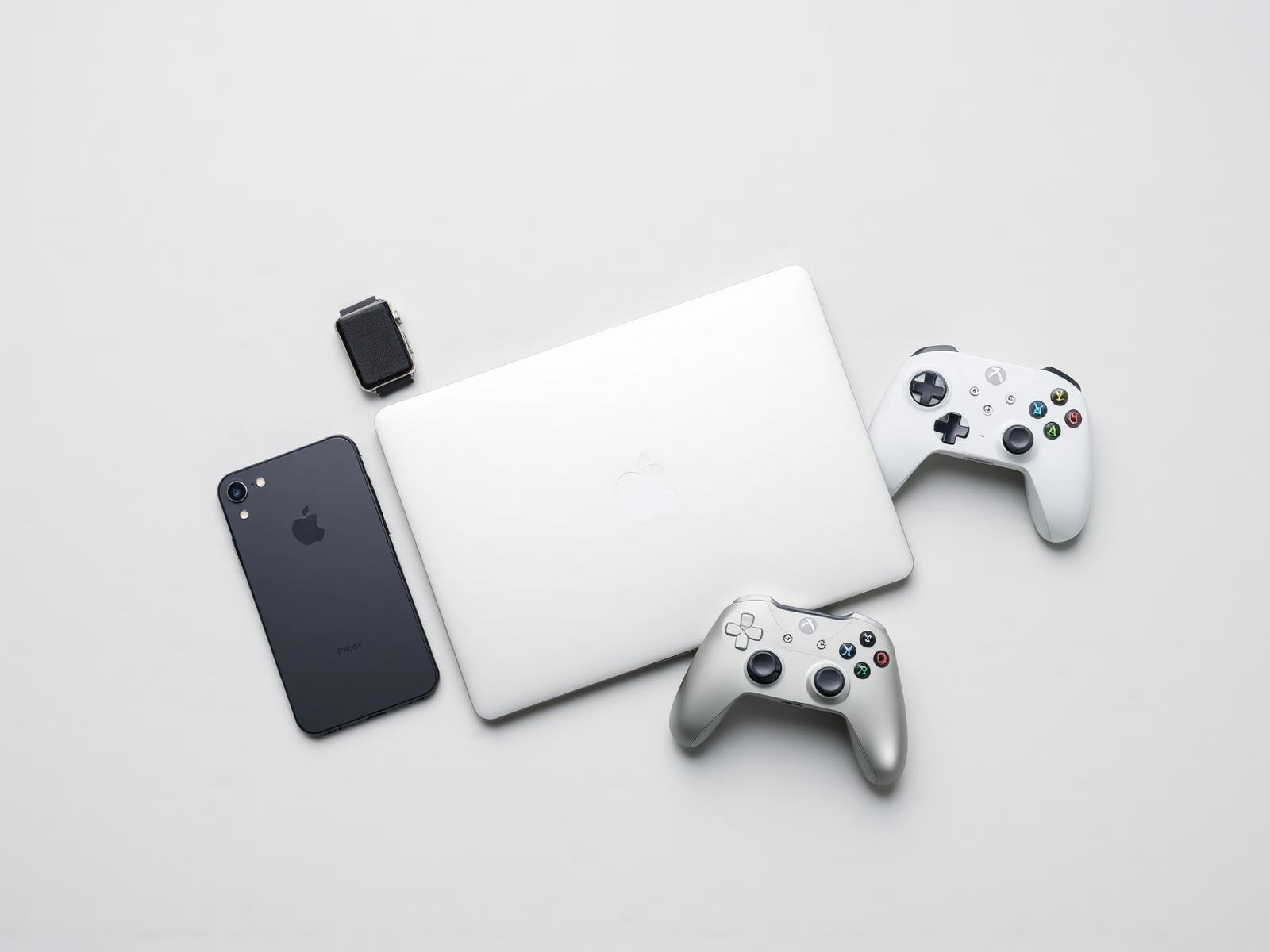 iPhone, MacBook, Apple Watch, controle PS5 e Xbox